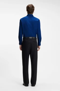 Slim-fit shirt in easy-iron cotton poplin
