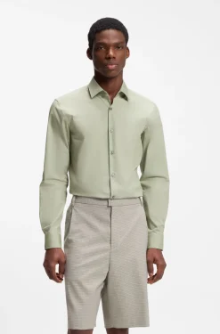 Slim-fit shirt in easy-iron cotton poplin