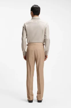 Slim-fit shirt in easy-iron cotton twill