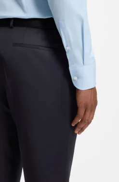 Slim-fit shirt in easy-iron stretch-cotton poplin