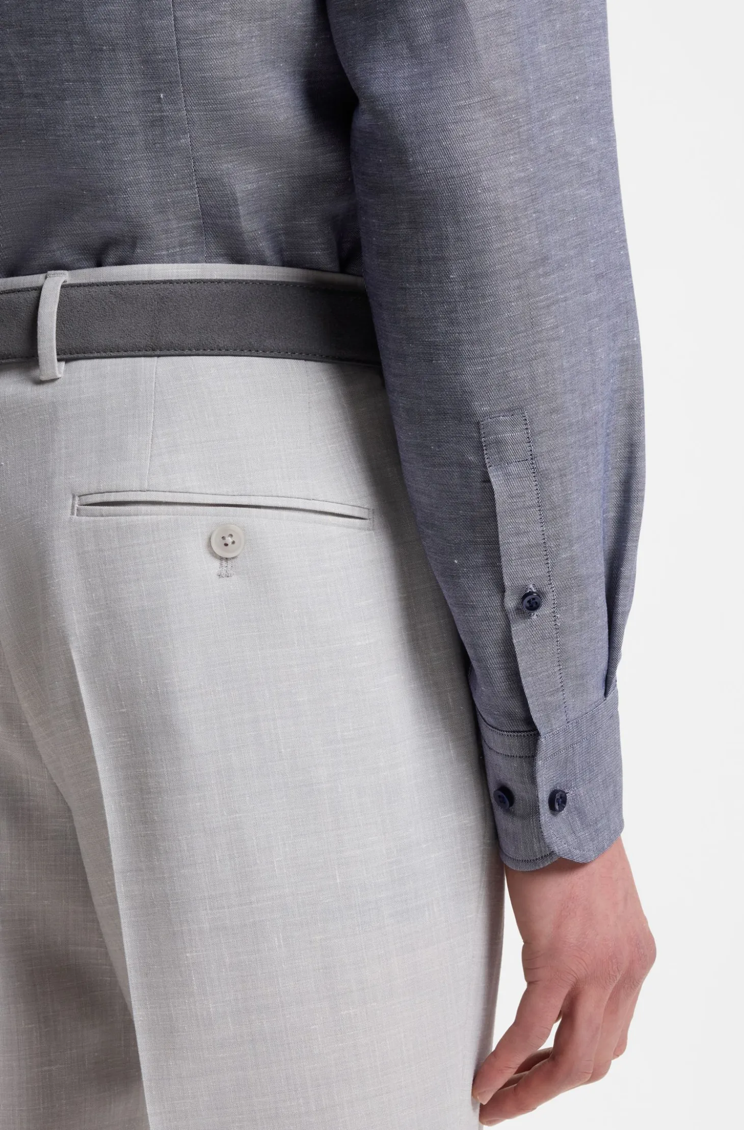 Slim-fit shirt in linen-blend twill