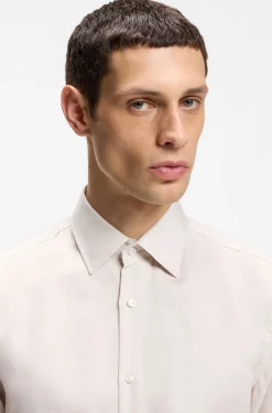 Slim-fit shirt in linen-blend twill