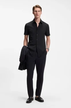 Slim-fit shirt in performance-stretch jersey