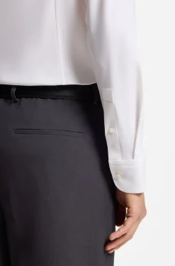 Slim-fit shirt in performance-stretch jersey