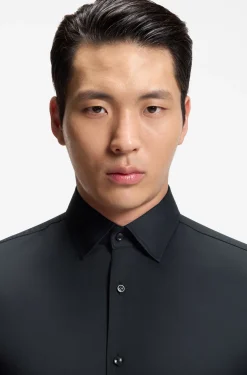 Slim-fit shirt in performance-stretch twill