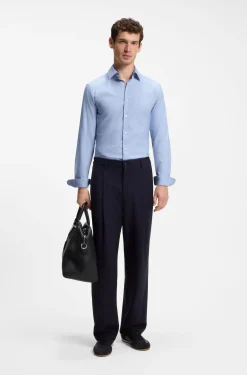 Slim-fit shirt in performance-stretch twill