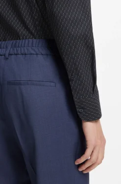 Slim-fit shirt in printed performance-stretch jersey