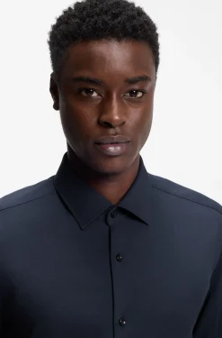 Slim-fit shirt in stretch twill