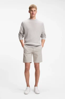Slim-fit shorts in stretch-cotton twill