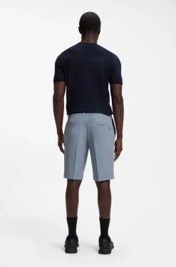 Slim-fit shorts in water-repellent stretch fabric