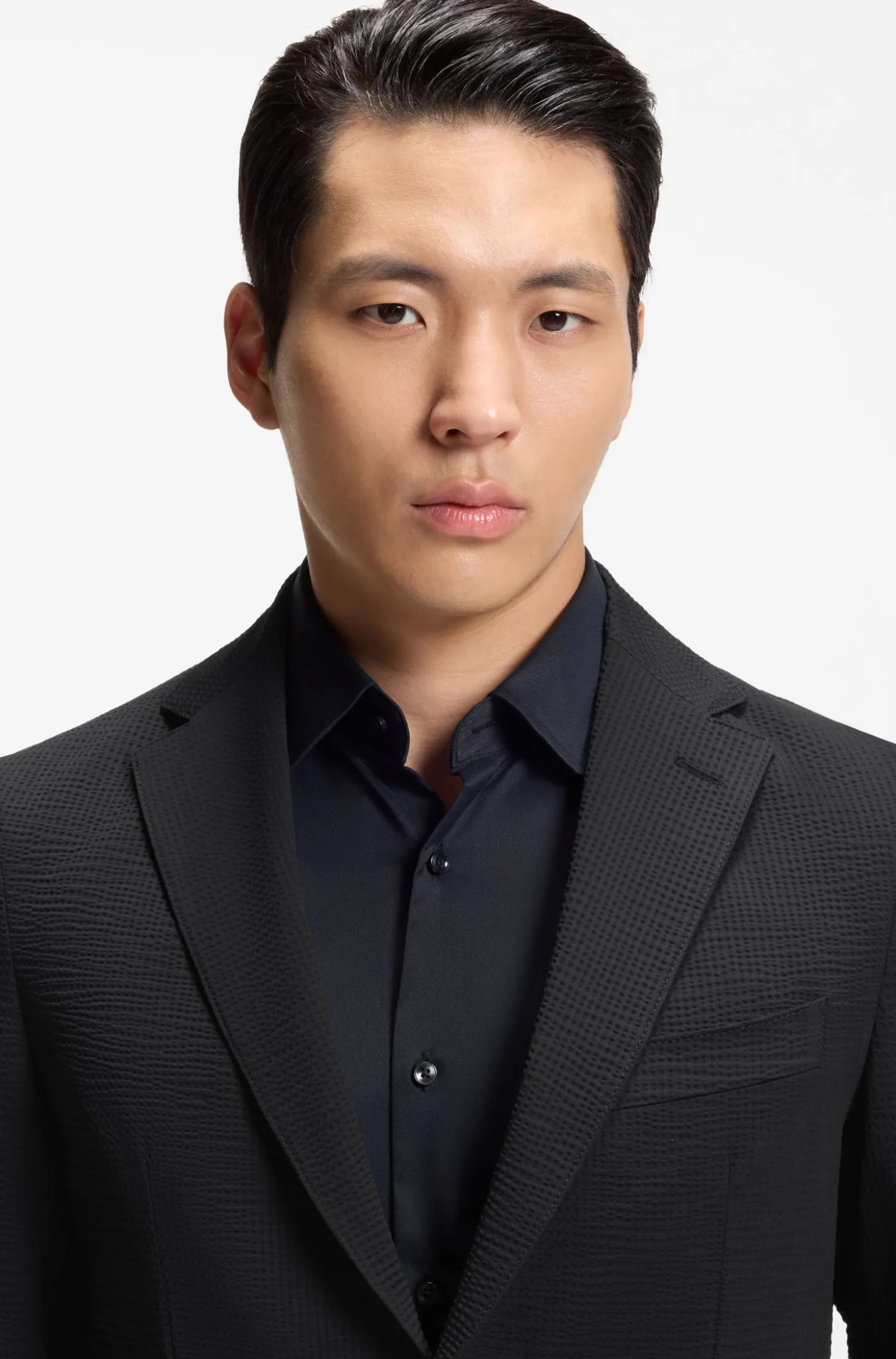 Slim-fit suit jacket in stretch seersucker