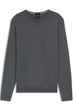 Slim-fit sweater in merino wool