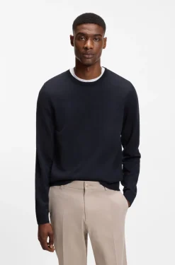 Slim-fit sweater in merino wool