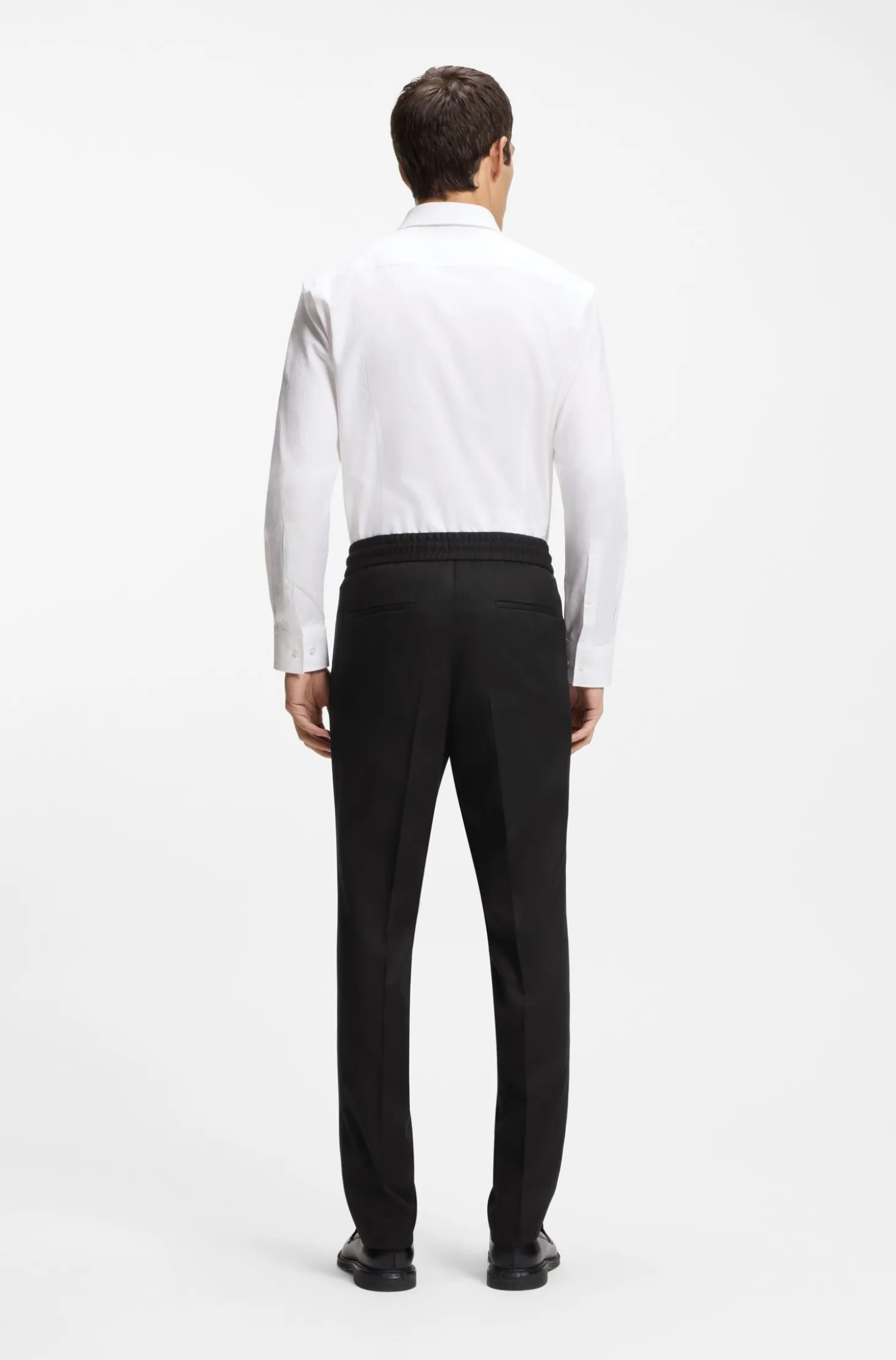 Slim-fit trousers in twill fabric with drawstring waist