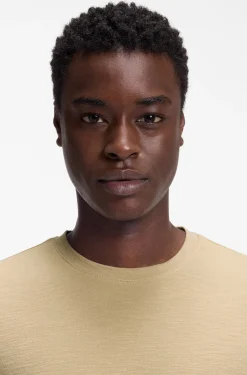 Slim-fit T-shirt in slub interlock