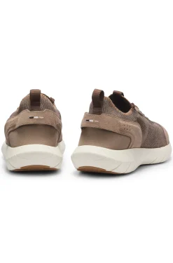Sporty slip-on trainers with suede details