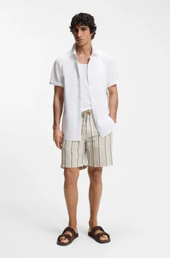 Striped shorts in a linen-cotton blend