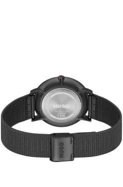 Style black-plated watch with mesh bracelet