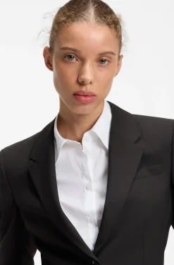 Tailored single-button blazer in stretch wool