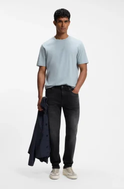 Tapered-fit jeans in black comfort-stretch denim