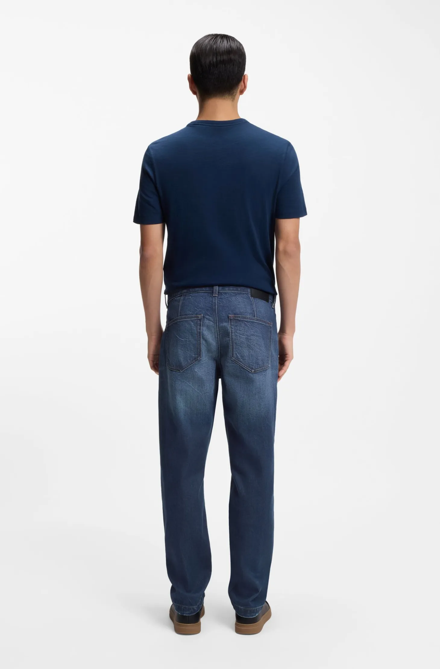 Tapered-fit jeans in used-effect comfort-stretch denim