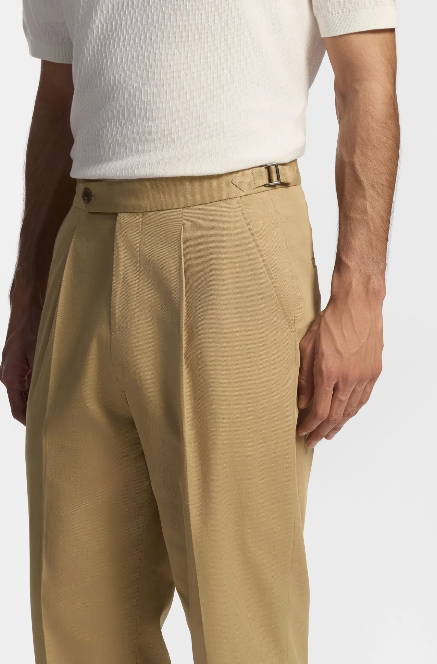 Tapered-fit trousers in stretch cotton