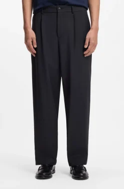 Tapered-fit trousers in washable performance-stretch fabric
