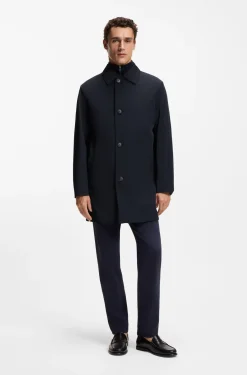 Three-in-one water-repellent coat with wrinkle resistance