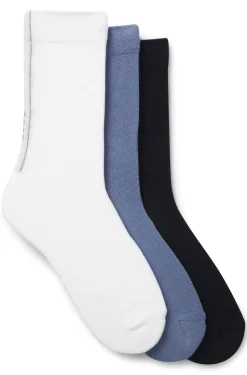 Three-pack of regular-length socks with structured tape
