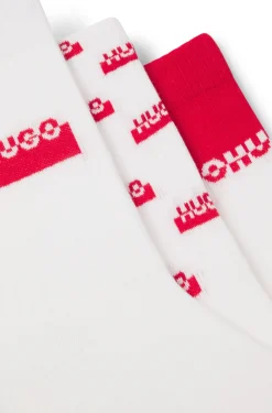 Three-pack of short-length socks with split logos