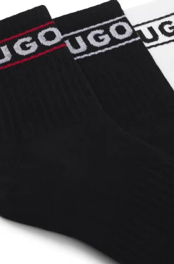 Three-pack of short-length socks with logo