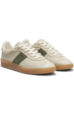 Trainers in leather and suede