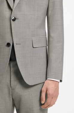 Two-piece slim-fit suit in a wool blend