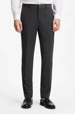 Two-piece slim-fit suit in a wool blend