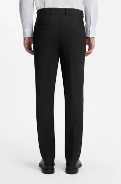 Two-piece slim-fit suit in a wool blend