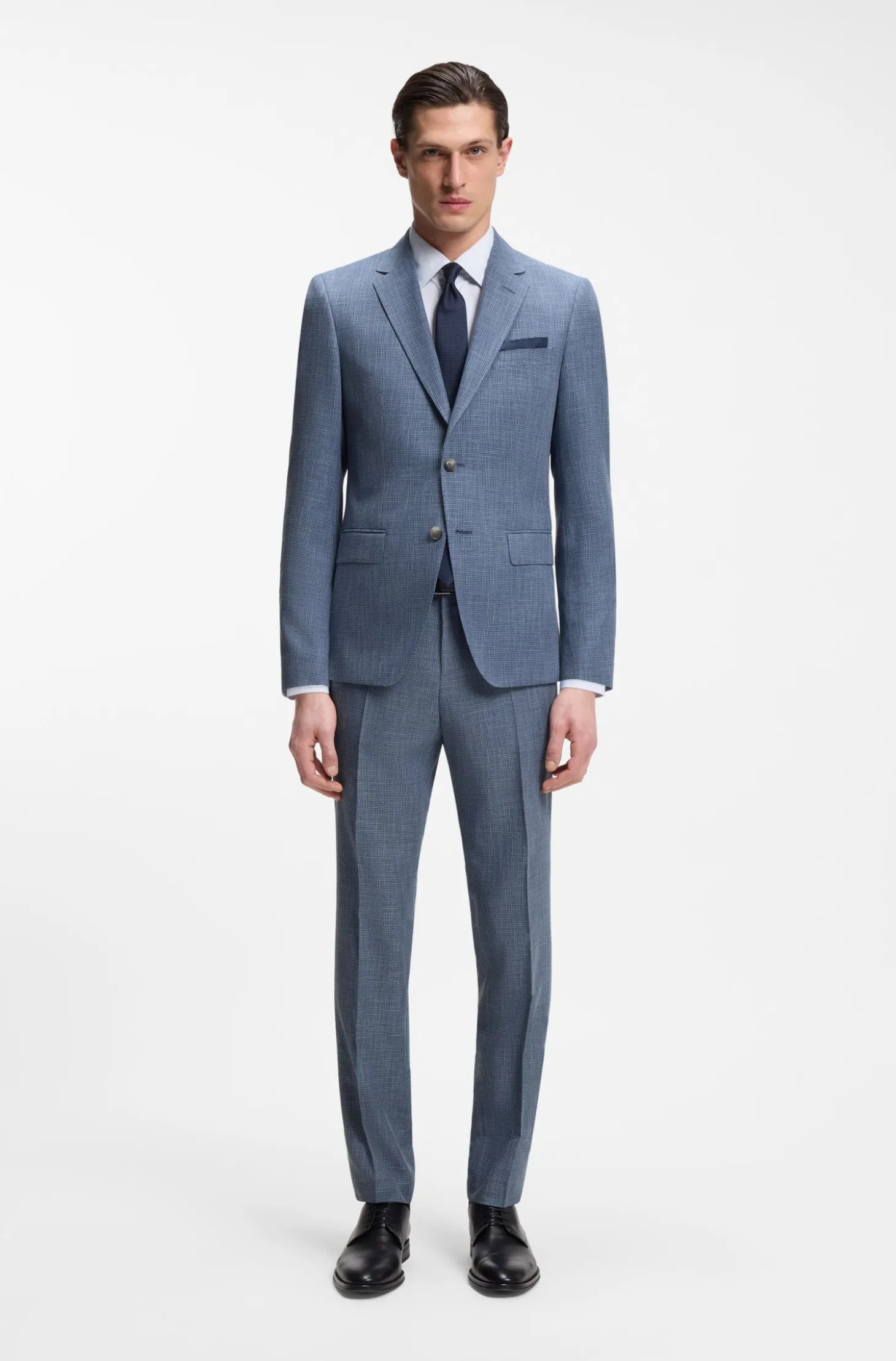 Two-piece slim-fit suit in cotton and virgin wool
