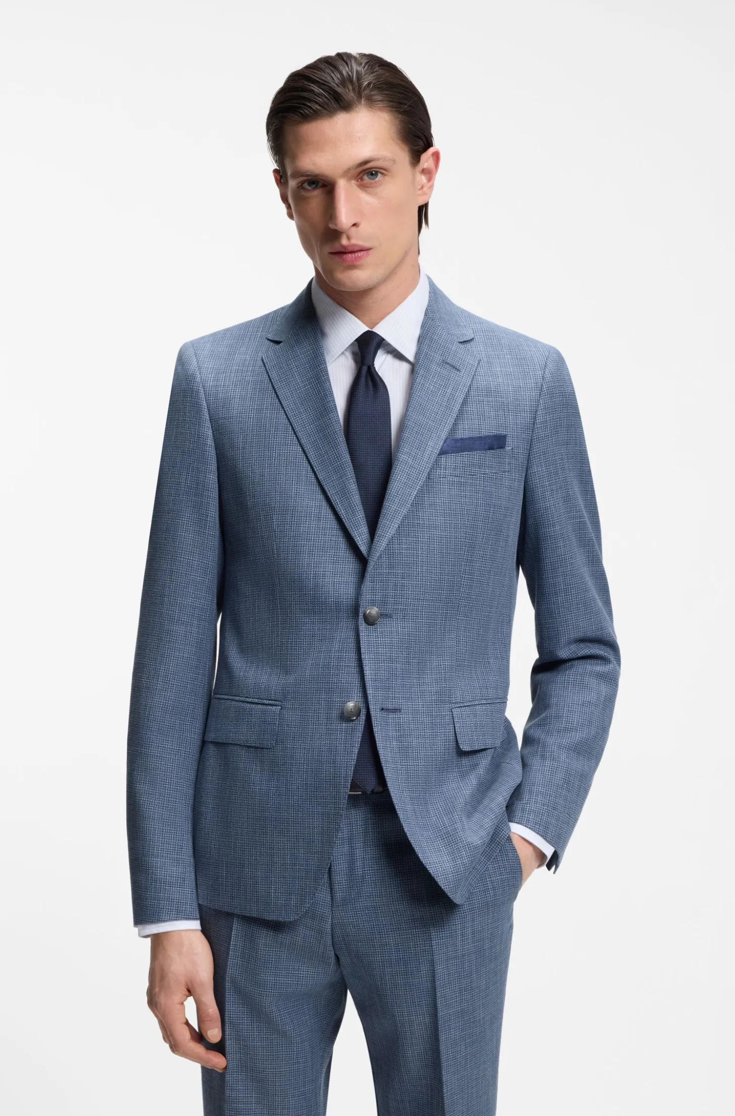 Two-piece slim-fit suit in cotton and virgin wool