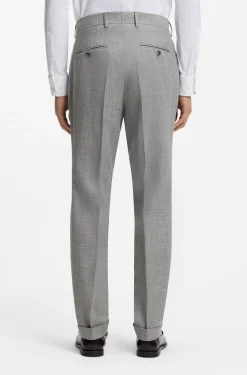 Two-piece slim-fit suit in cotton and virgin wool