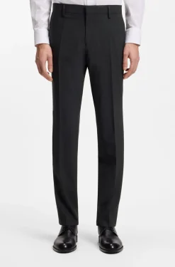Two-piece slim-fit suit in stretch wool