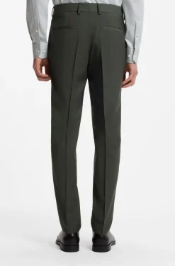 Two-piece slim-fit suit in stretch virgin wool