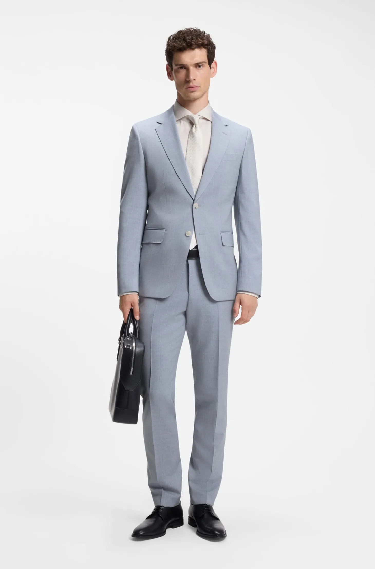 Two-piece slim-fit suit in virgin wool