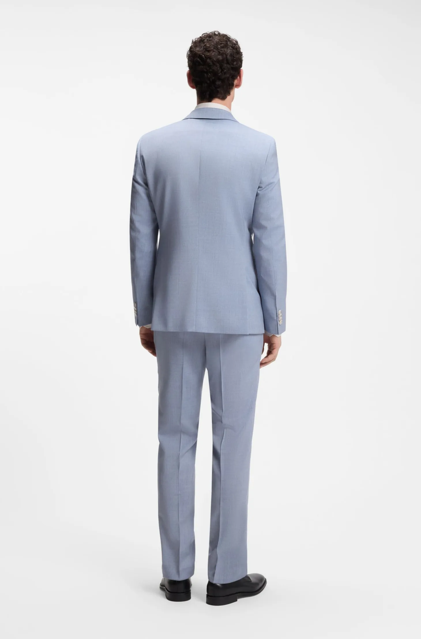 Two-piece slim-fit suit in virgin wool
