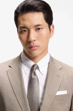 Two-piece slim-fit suit in virgin wool