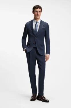 Two-piece slim-fit suit in wool and silk