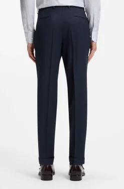 Two-piece slim-fit suit in wool and silk