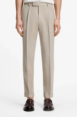 Two-piece slim-fit suit in wool and silk