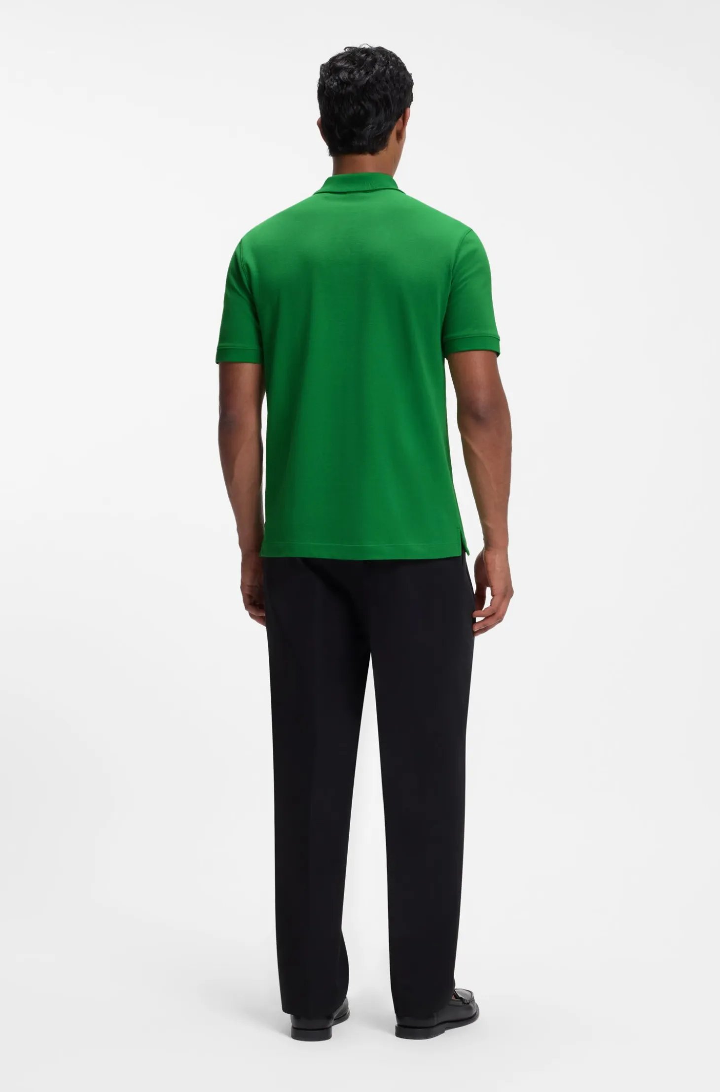 Versatile polo shirt in soft cotton