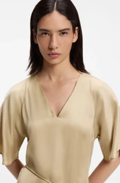V-neck dress with buckled spaghetti belt