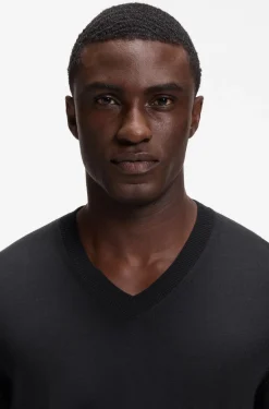 V-neck sweater in extra-fine merino wool
