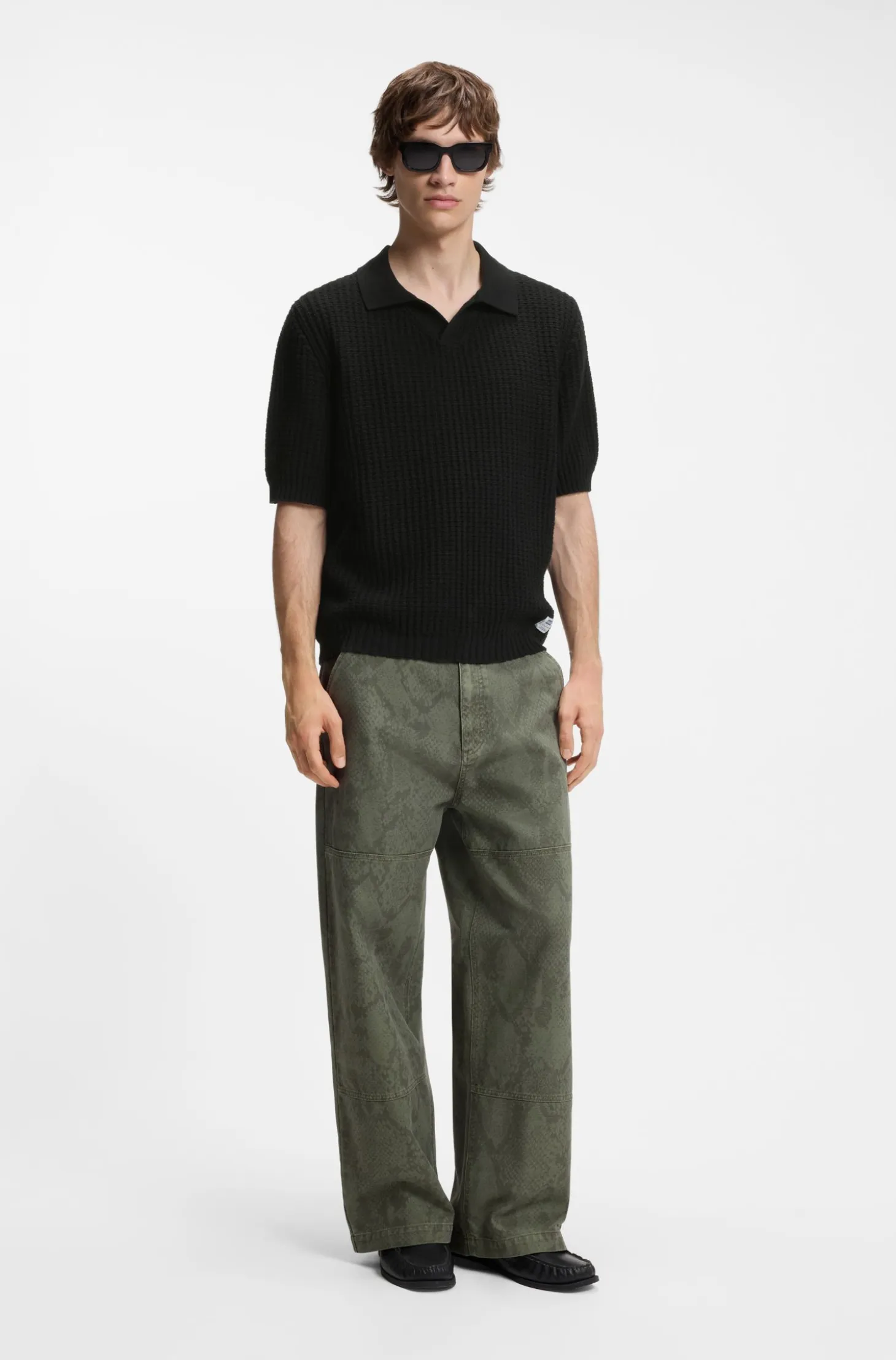 Waffle-structure knit polo with Johnny collar